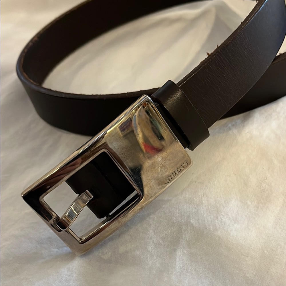 Gucci Dark Brown Belt with Polished Silver Buckle